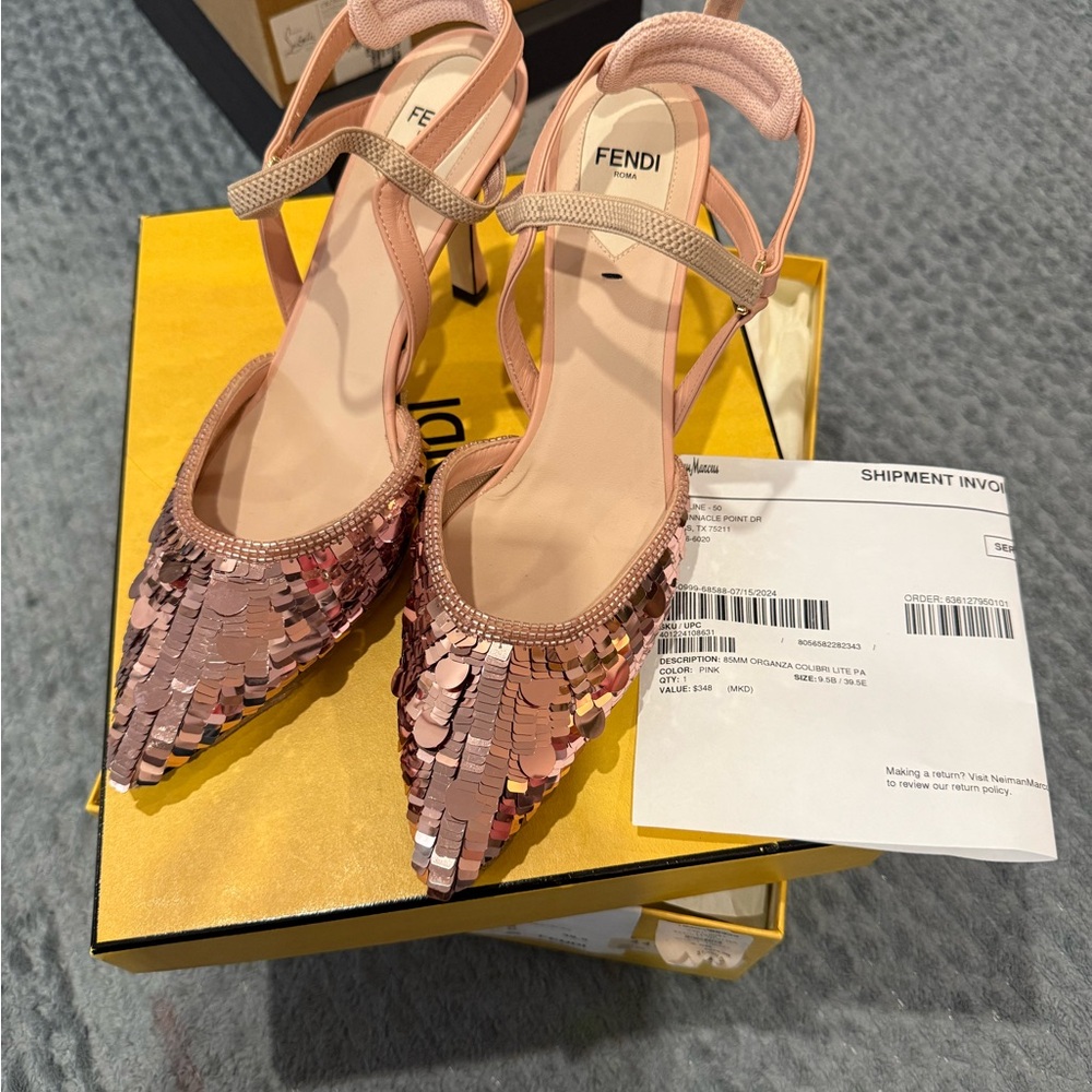 Fendi Roma colibri Sequin Pointed Toe Pink Ankle-Strap Heels 39.5 - Picture 7 of 7